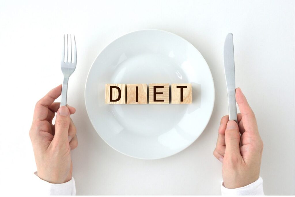 お皿に乗ったダイエット